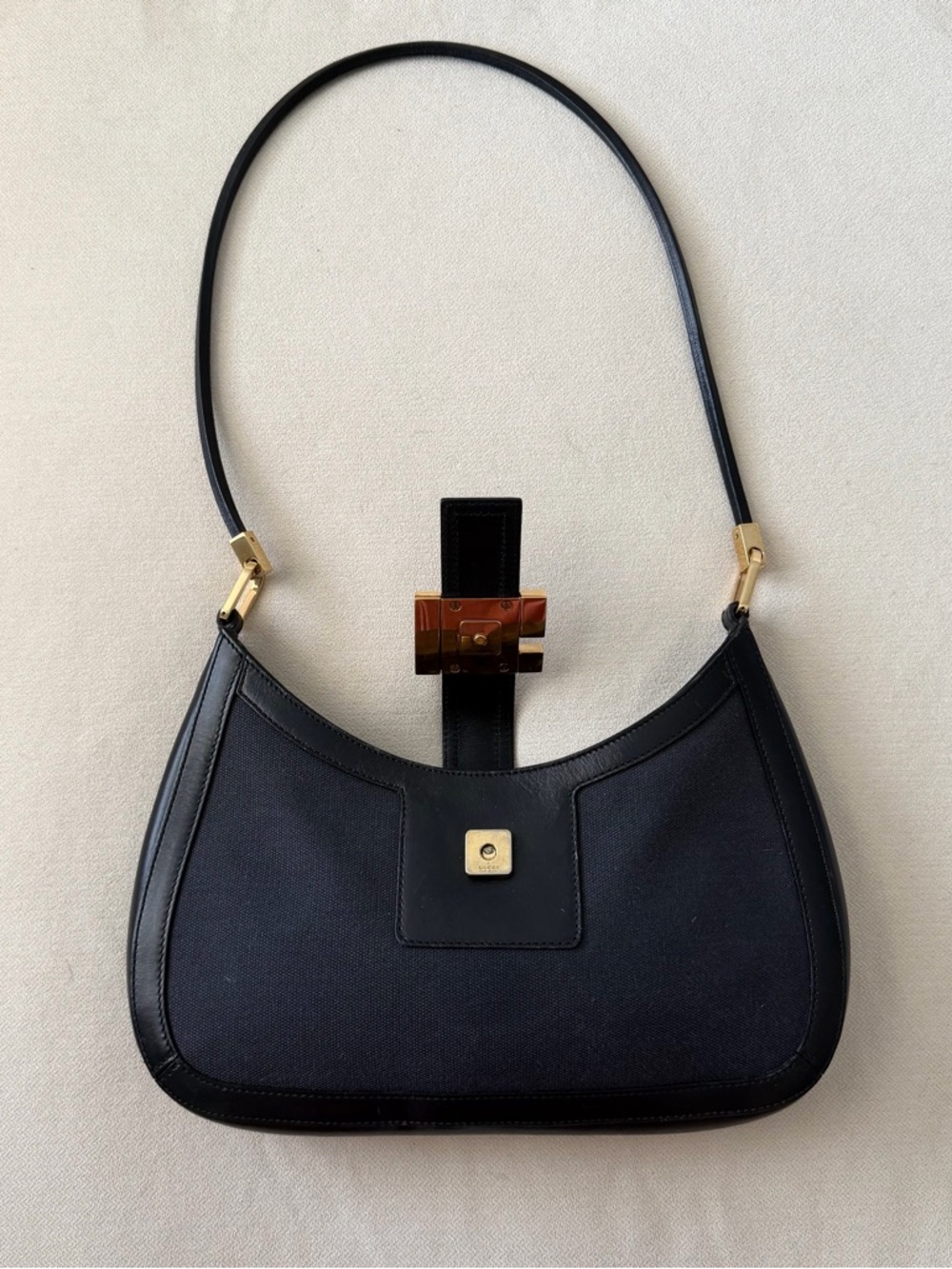 Gucci G Buckle Tom Ford Shoulder Bag - Picture 2 of 8